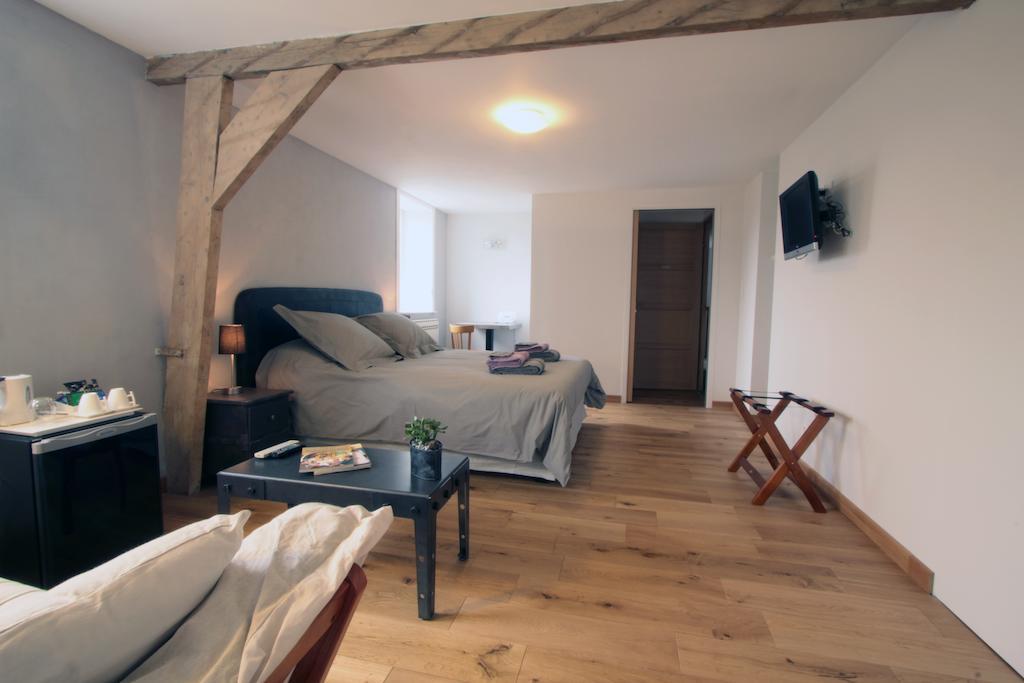 Monts Et Merveilles Godewaersvelde Oda fotoğraf